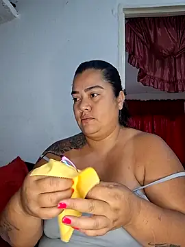 NARNYALABELLA online show from 11/21/25, 11:20