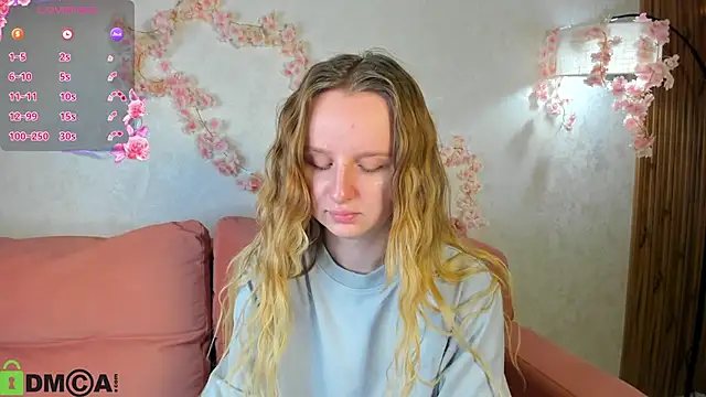 Rina Panic online show from 09/21/25, 12:12