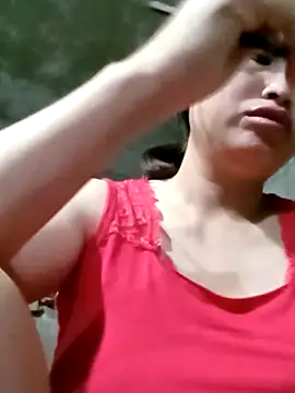 maple694 online show from 10/17/25, 11:46