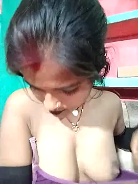 Snapshot of Maya_bhoji chatting on 03/02/26, 04:03 Maya bhoji online show from 03/02/26, 04:03