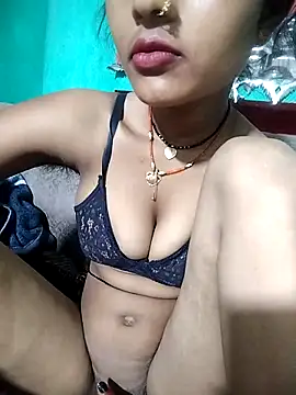 Snapshot of Maya_bhoji chatting on 04/22/26, 11:28 Maya bhoji online show from 04/22/26, 11:28