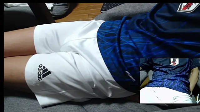 Yasu2000 online show from 07/09/26, 11:53