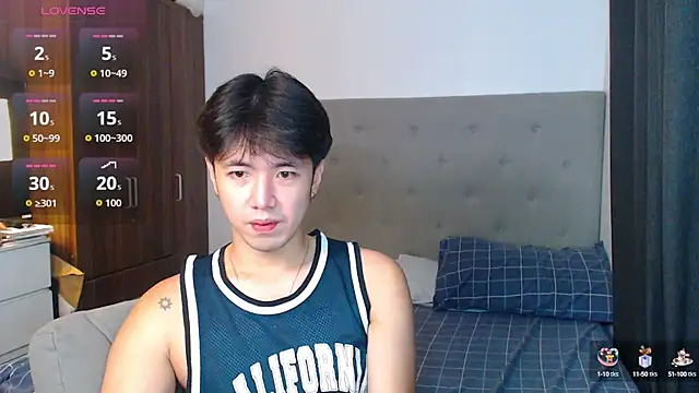 Addictiveboi online show from 10/07/25, 03:36