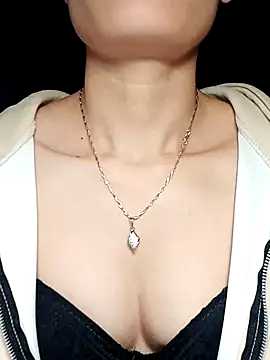 Hinna x online show from 11/06/25, 02:51