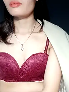 Hinna x online show from 12/04/25, 08:28