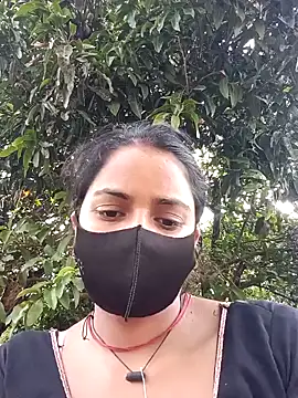 kajalbhabhi44 online show from 06/16/26, 11:02