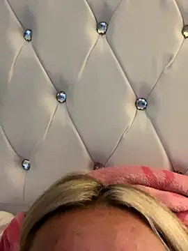 EllieMaeBaby online show from 10/03/25, 02:58