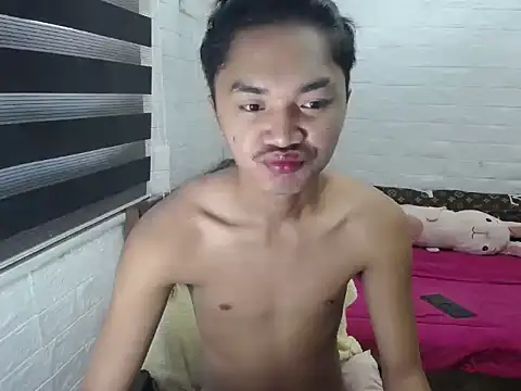 Snapshot of Asian_cummer08 chatting on 09/28/25, 03:23 Asian cummer08 online show from 09/28/25, 03:23