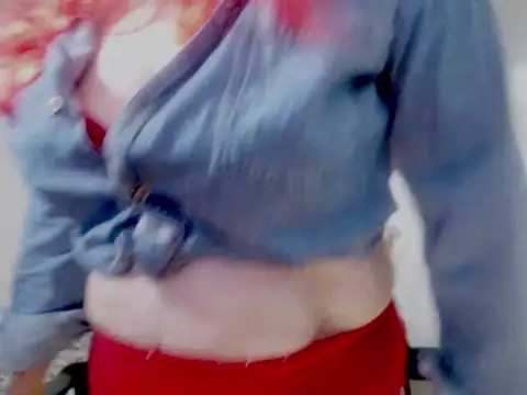 Snapshot of ArdienteBetania chatting on 10/11/25, 04:27 ArdienteBetania online show from 10/11/25, 04:27