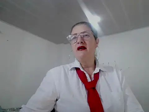 Snapshot of ArdienteBetania chatting on 10/16/25, 02:07 ArdienteBetania online show from 10/16/25, 02:07