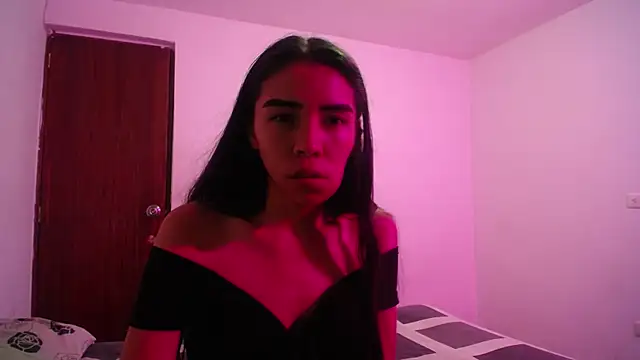 Candy Grey28 online show from 10/20/25, 04:24