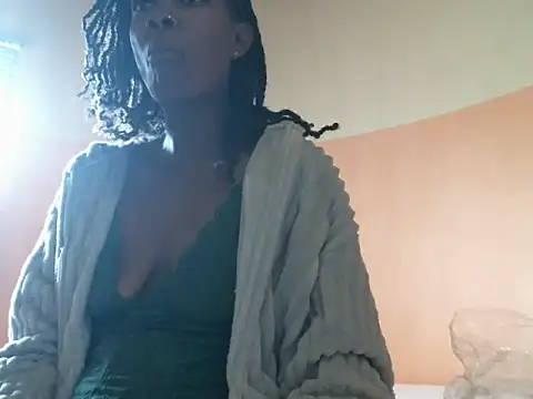 Pretty miss devilxxx35 online show from 10/20/25, 06:47