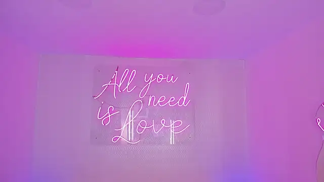 aleksandramiller  online show from 05/22/26, 12:44