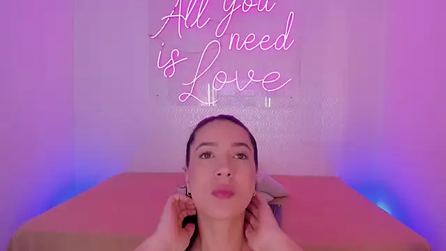 aleksandramiller  online show from 05/23/26, 01:26