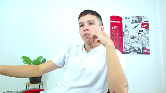 Cumandres18 online show from 11/27/25, 02:19