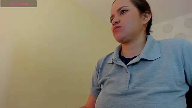 GIANAMILLER6 online show from 10/20/25, 12:16