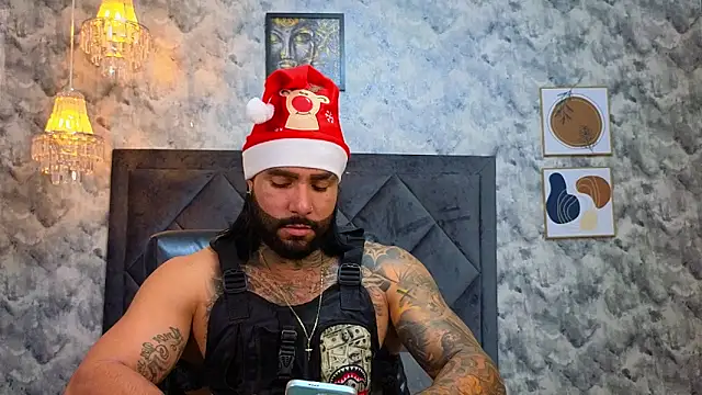 Snapshot of Apolo_rousse1 chatting on 12/01/25, 08:36 Apolo rousse1 online show from 12/01/25, 08:36