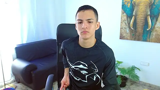 Matiius18 online show from 04/25/26, 01:25
