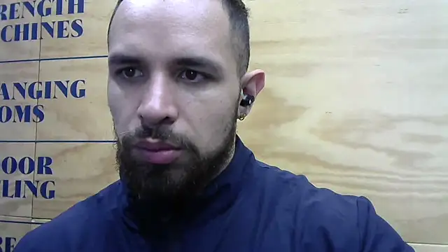 Snapshot of mason_fit chatting on 11/09/25, 11:52 mason fit online show from 11/09/25, 11:52