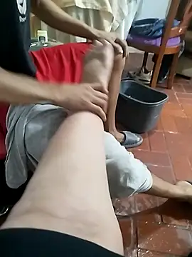 Snapshot of Miasmithr chatting on 11/18/25, 06:56 Miasmithr online show from 11/18/25, 06:56