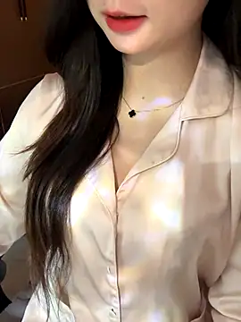 Nana kute20 online show from 11/13/25, 07:29