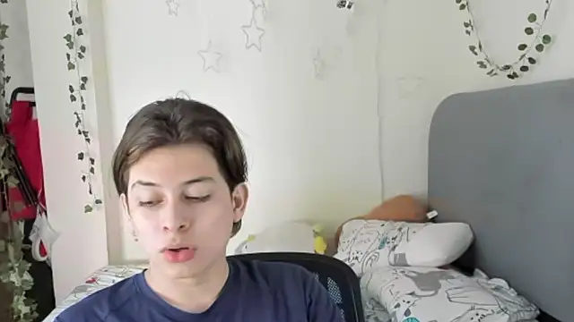 Felix art online show from 09/22/25, 07:05