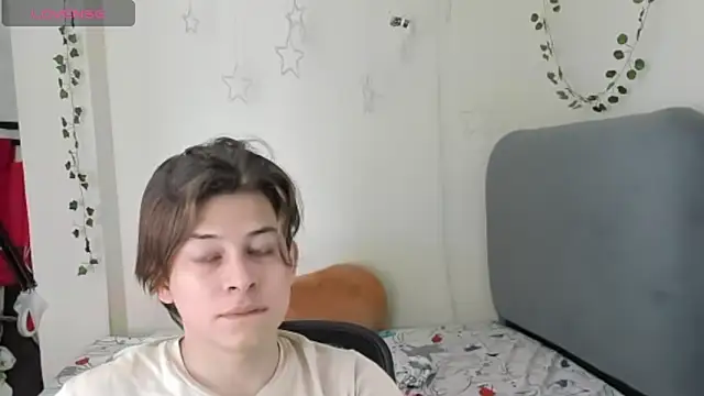 Felix art online show from 10/03/25, 07:11