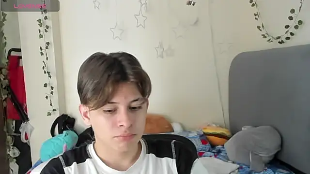 Felix art online show from 10/10/25, 06:51