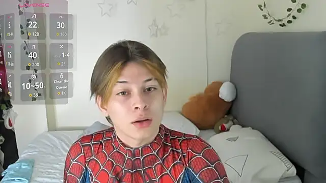 Felix art online show from 10/30/25, 07:03