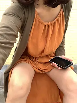 Snapshot of zhizhinaigai chatting on 11/09/25, 03:38 zhizhinaigai online show from 11/09/25, 03:38