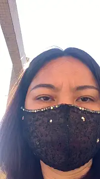 Snapshot of zhizhinaigai chatting on 12/17/25, 03:01 zhizhinaigai online show from 12/17/25, 03:01