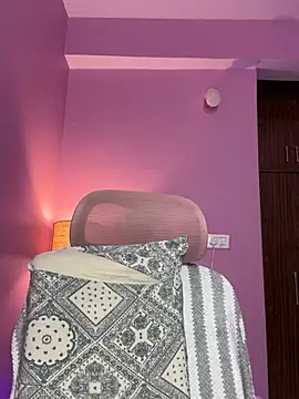 Neha18 online show from 07/23/26, 11:08