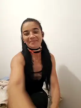 Snapshot of alinaalinutzq chatting on 09/26/25, 09:08 alinaalinutzq online show from 09/26/25, 09:08