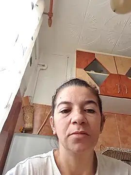 Snapshot of alinaalinutzq chatting on 10/19/25, 08:48 alinaalinutzq online show from 10/19/25, 08:48