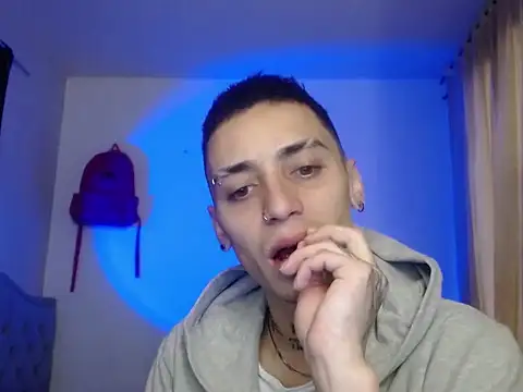 xalejo max online show from 10/11/25, 06:39