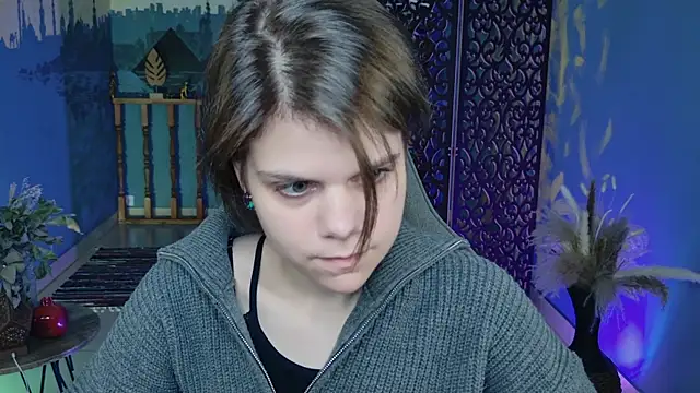 EllieMurler online show from 10/05/25, 09:07