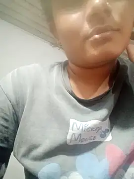 Hot siiii online show from 09/15/25, 03:23