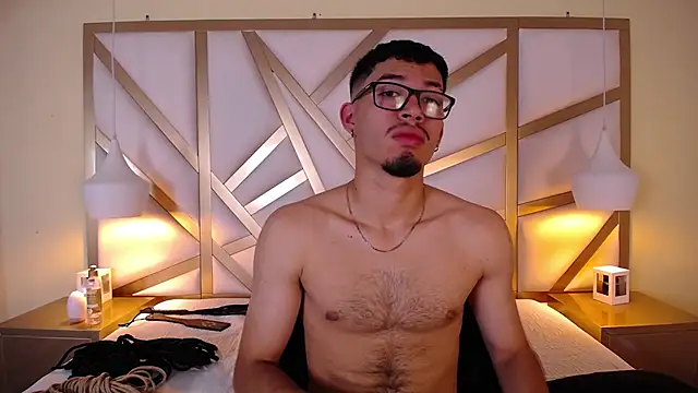 Snapshot of Jaxon_Carter chatting on 11/11/25, 08:53 Jaxon Carter online show from 11/11/25, 08:53