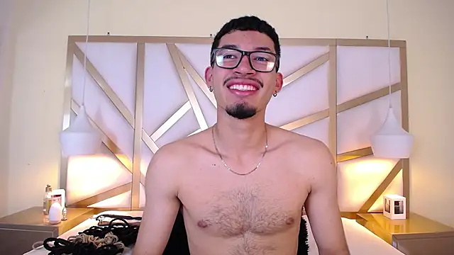 Snapshot of Jaxon_Carter chatting on 11/18/25, 08:57 Jaxon Carter online show from 11/18/25, 08:57