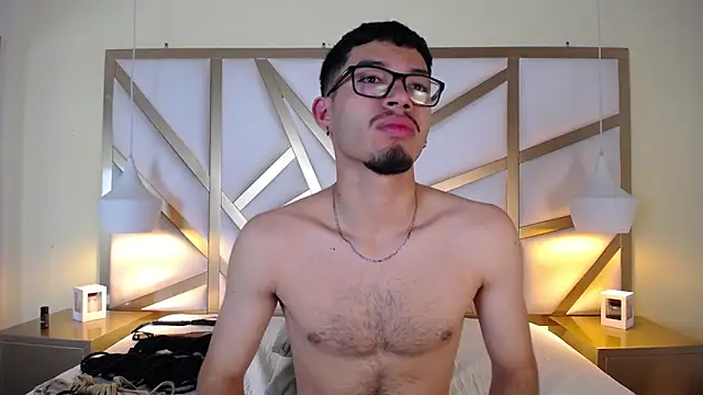 Snapshot of Jaxon_Carter chatting on 11/19/25, 11:27 Jaxon Carter online show from 11/19/25, 11:27