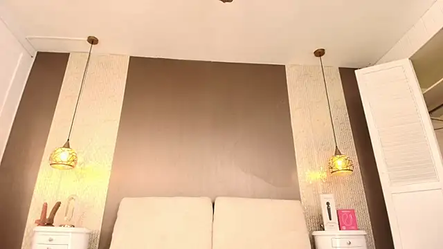 Tiifany Baker online show from 07/23/26, 07:45