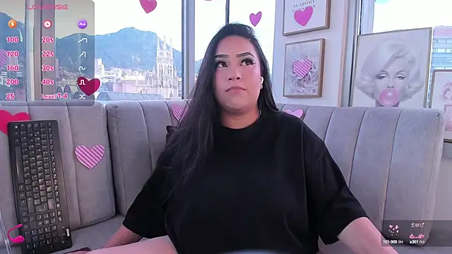 Zoey thompson online show from 09/08/25, 07:46