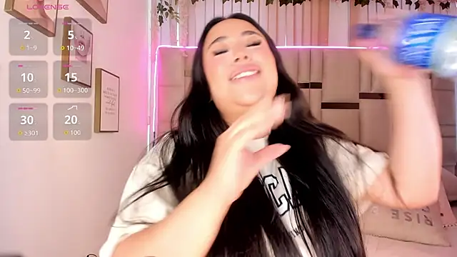 Snapshot of Zoey_thompson chatting on 11/21/25, 09:13 Zoey thompson online show from 11/21/25, 09:13