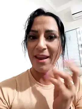 Snapshot of jadecristina chatting on 03/12/26, 02:45 jadecristina online show from 03/12/26, 02:45