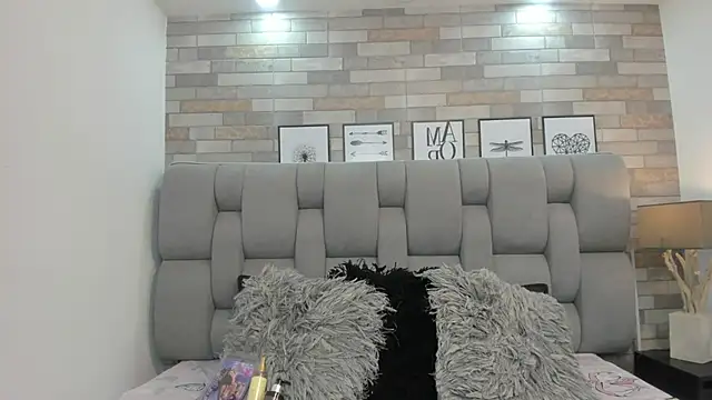 kathysmith19 online show from 11/23/25, 03:06