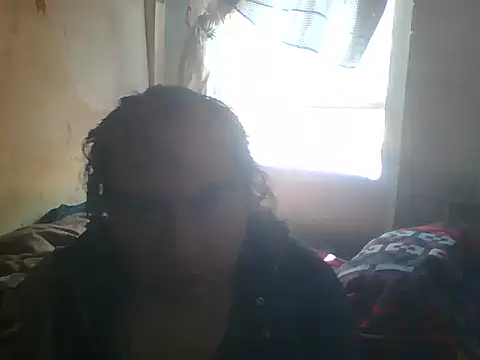 nenade14 online show from 10/26/25, 06:47