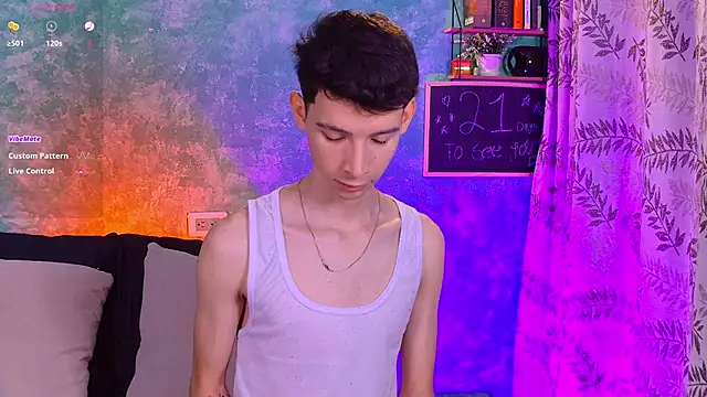 Snapshot of VicenteFerrer chatting on 10/03/25, 02:41 VicenteFerrer online show from 10/03/25, 02:41