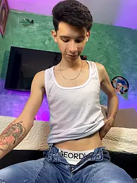 VicenteFerrer online show from 11/22/25, 05:34