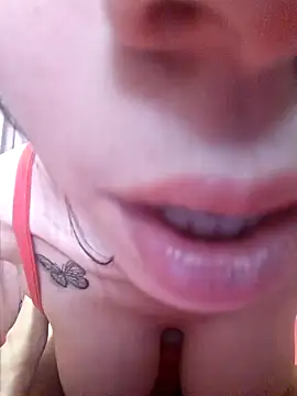 Tuconejita23 online show from 10/05/25, 05:33
