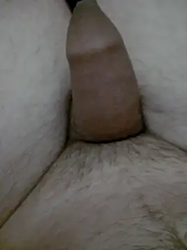 Snapshot of tomiii_69 chatting on 11/08/25, 09:53 tomiii 69 online show from 11/08/25, 09:53